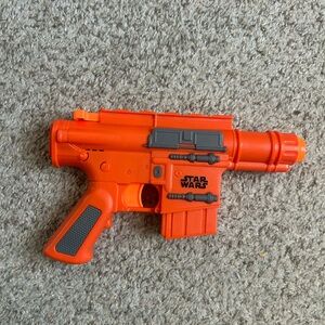 Nerf Star Wars Rogue One Captain Cassian Andor Electronic Blaster